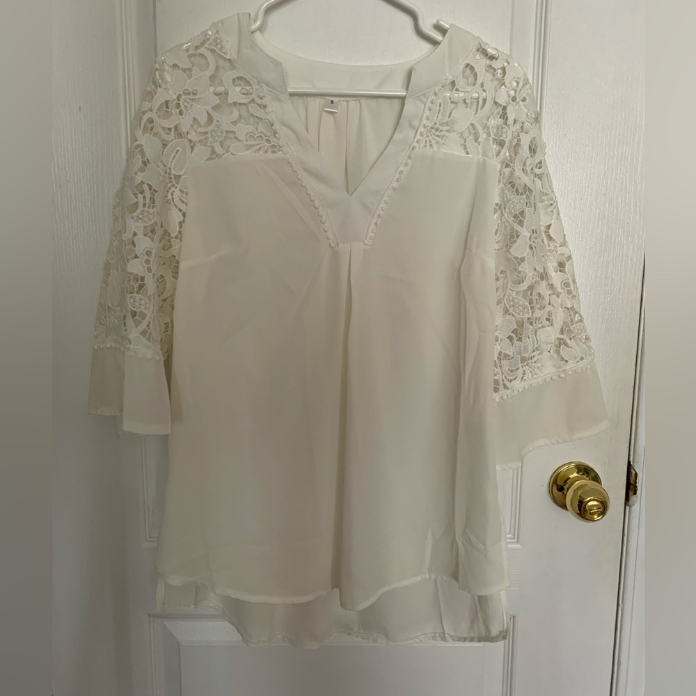 Elegant White Lace Blouse
